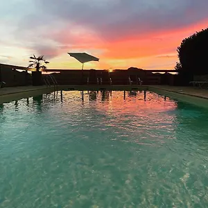 https://hotel-le-bellevue-trevignin.hotels-rhonealpes.com